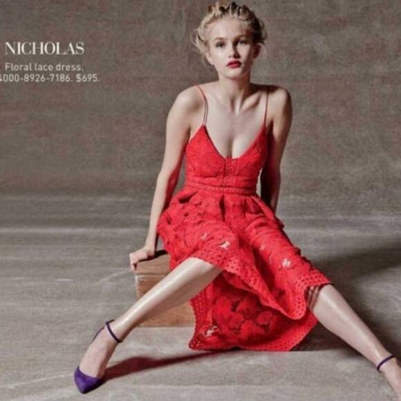 NICHOLAS Dresses & Skirts - NICHOLAS Rouleau Red Lace Sleeveless V-Neck Midi Dress Size 6 Women's Preowned